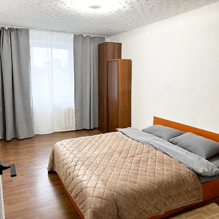 Center Location 2 Bedrooms Chisinau Exterior foto